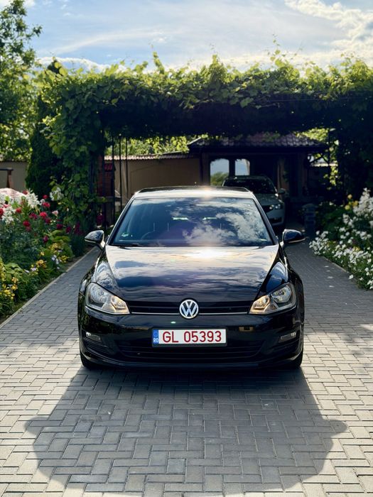VOLKSWAGEN Golf 2013 — imagine 2