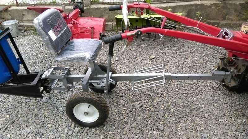 Scaun tapitat - carut reglabil cu roti pentru motocultor motosapa NOU