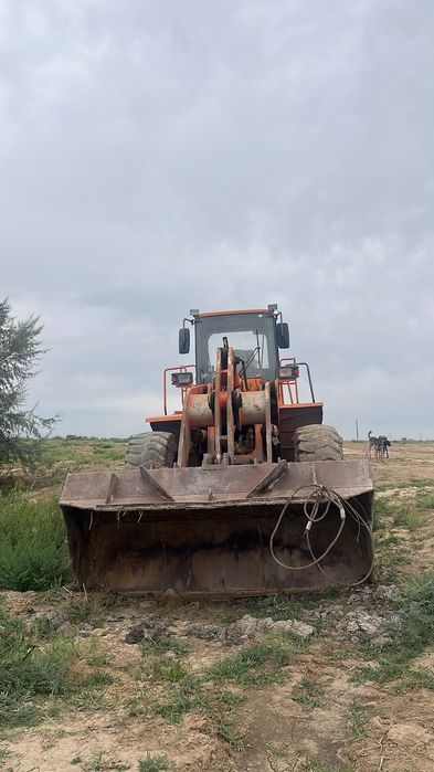 Погрузчик dossan dl505