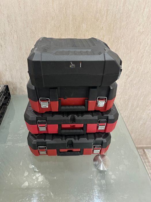 Празни куфари на Parkside