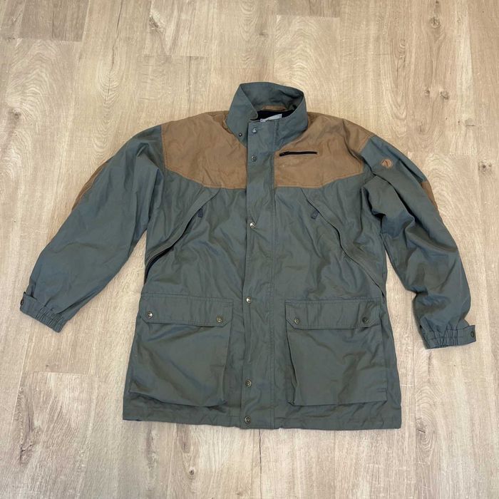 Nike Loro Piana North Face Schott Fjallraven Helly Hansen Burton якета