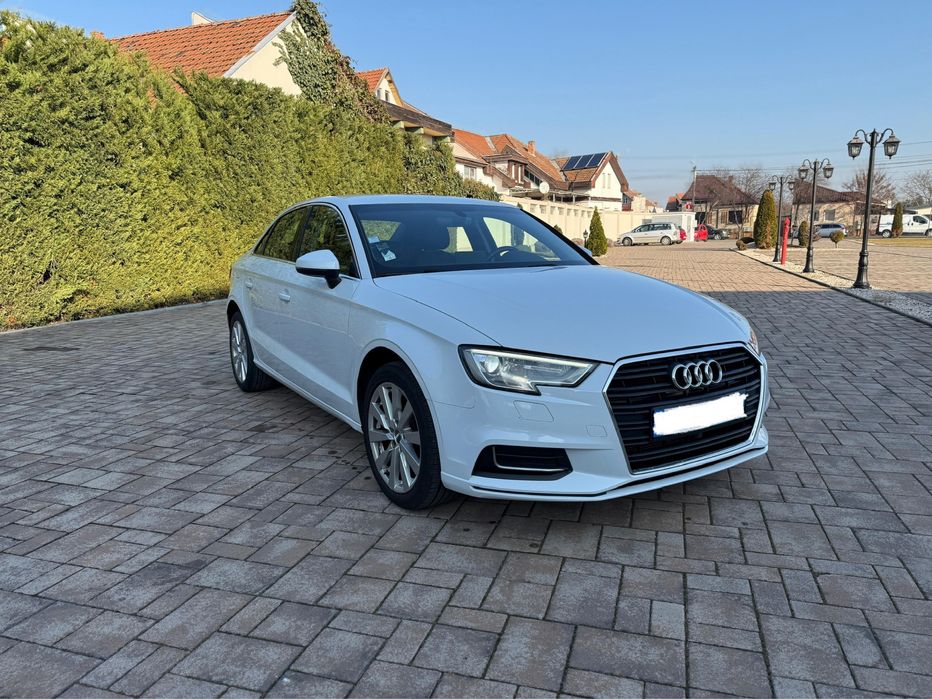 Audi A3 sedan S-tronic