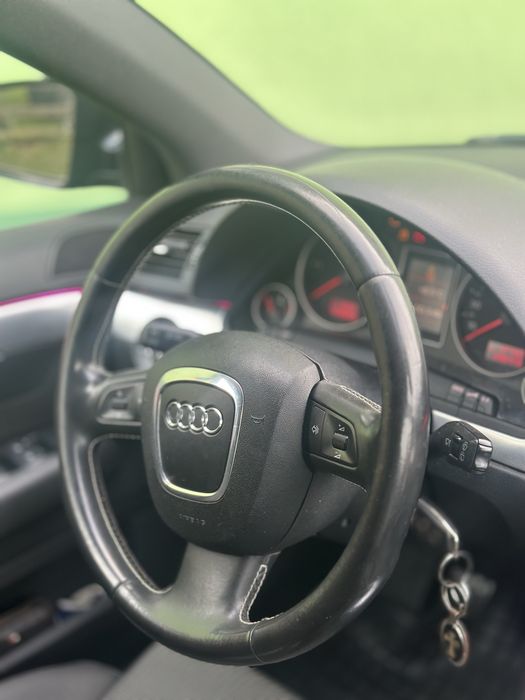 ~Vând Audi a4 b7 2.0