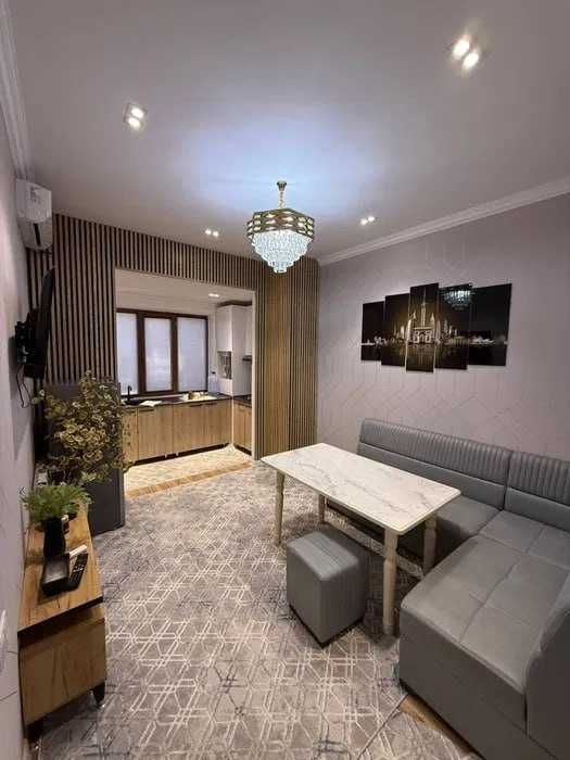 R9 Сдаётся квартира 2/2/6 на Мирзо-Улугбекский Массив Феруза!