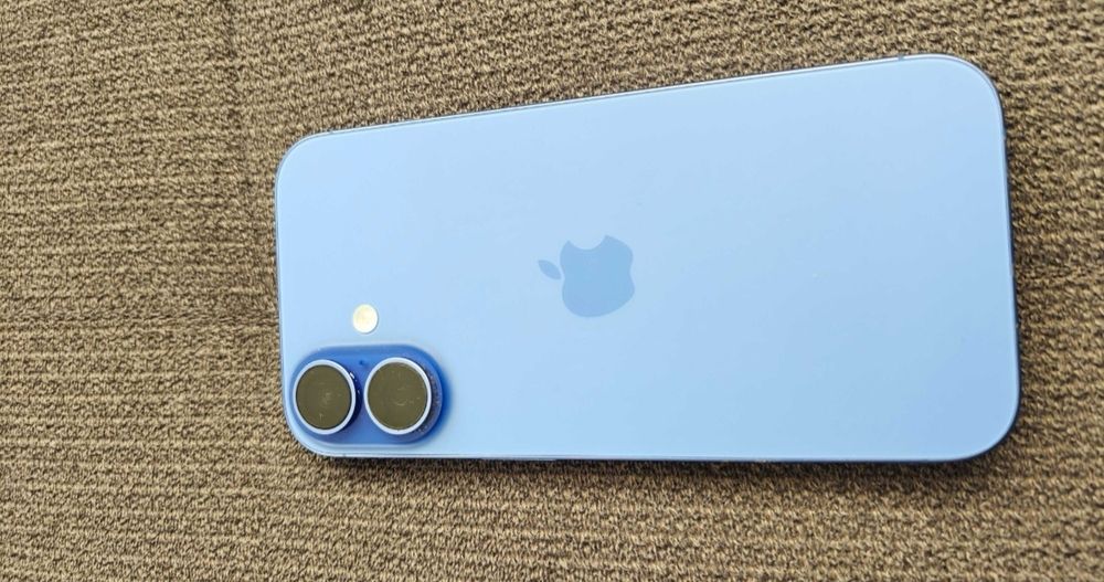 Iphone 16 vand urgent