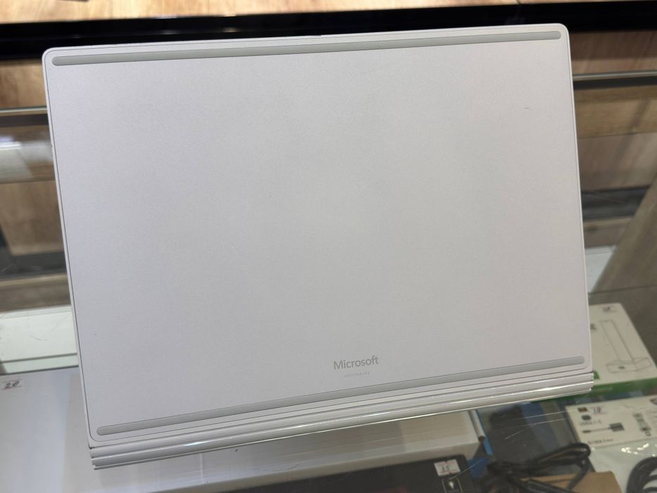 Noutbook Microsoft surface