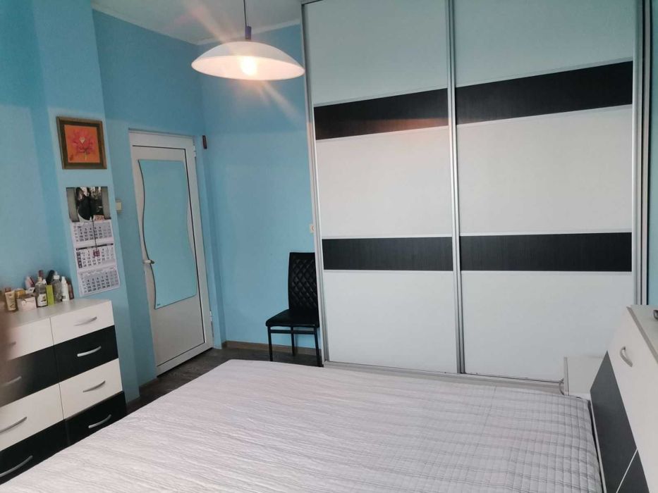 Продава се Етаж от къща в Хасково, Република - 170 кв.м за 330 €/кв.м - Снимка #2