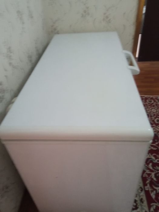 Продам Морозильник
