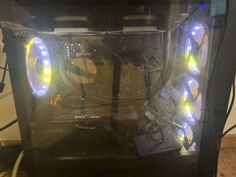 Pc gaming (ryzen 5 3600 + radeon rx 5600 xt)