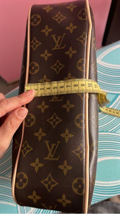 Geanta  Louis Vuitton