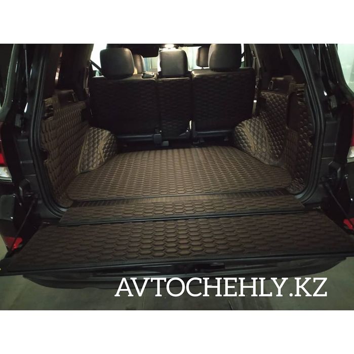 3D полики / коврики в багажник