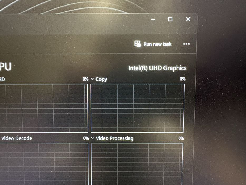 Gaming компютър Lenovo