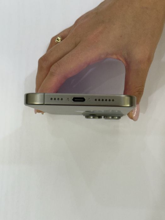 IPHONE 15 pro max 256gb