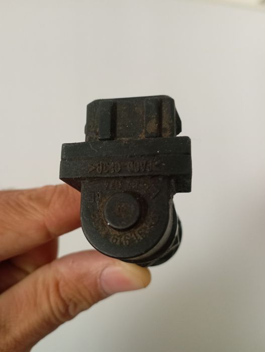 Продам датчик скорости