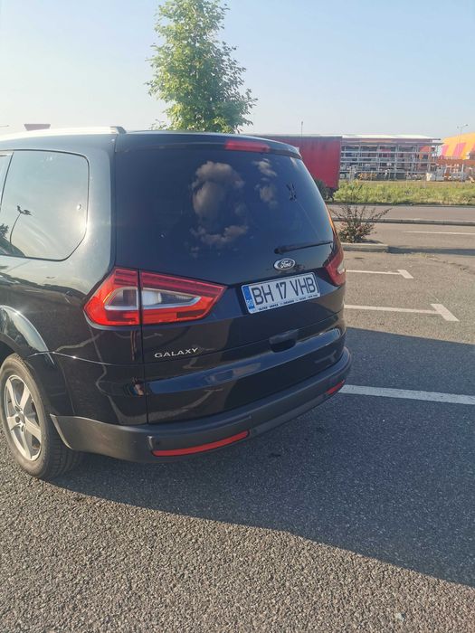 Inchirieri auto Ford Galaxy diezel 2012  140cai
