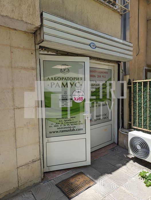 Продава се Магазин в София, Красно село - 29 кв.м за 2022 €/кв.м - Снимка #1