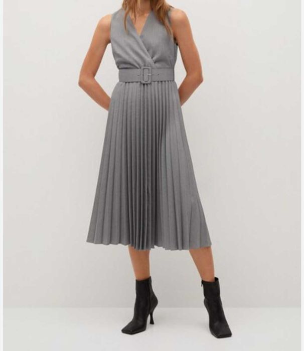 Сива дълга рокля