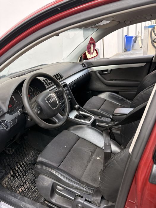 AUDI A4 2006 — imagine 2