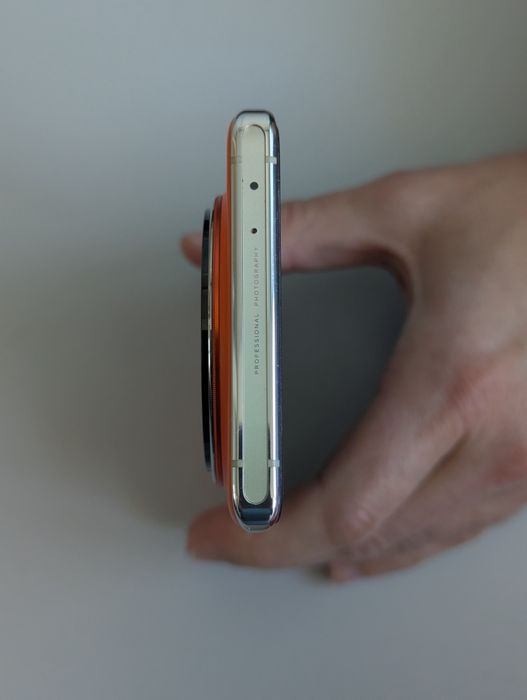 Vivo X100 Pro 16 GB RAM / 512 GB ROM (отличен)