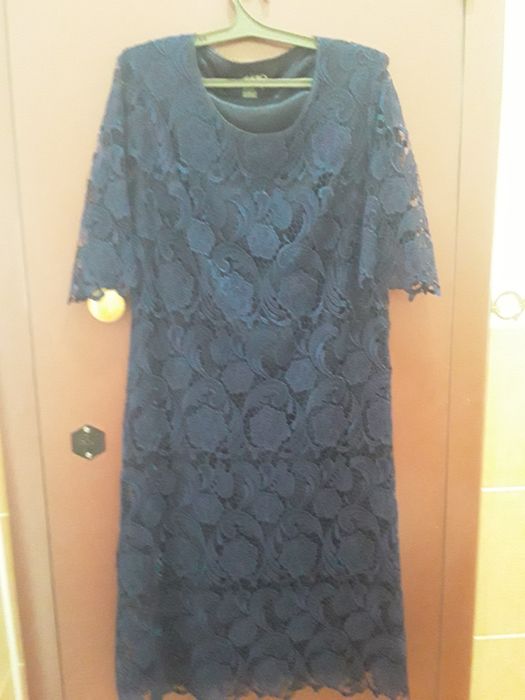 Продаются платья