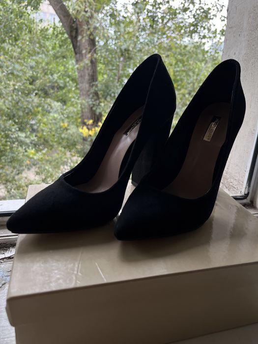 Черные туфли