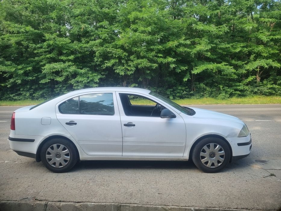 Skoda octavia 2. 1.6MPI, 8 valve. Benzină plus GPL