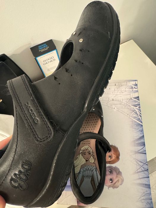 Продам Детскую обувь