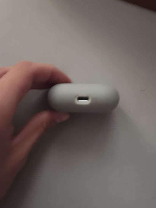 Căști Bluetooth albe