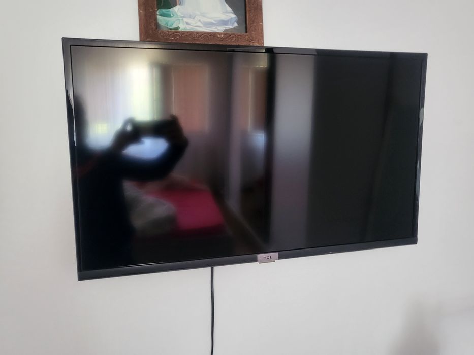 Vand televizor  tcl
