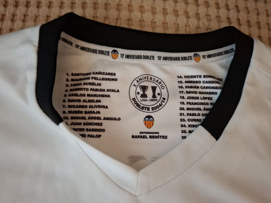 Фланелки Реал Мадрид и Валенсия