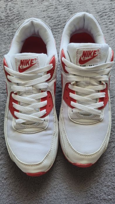 Мъжки маратонки Nike Air Max 90 (80€)