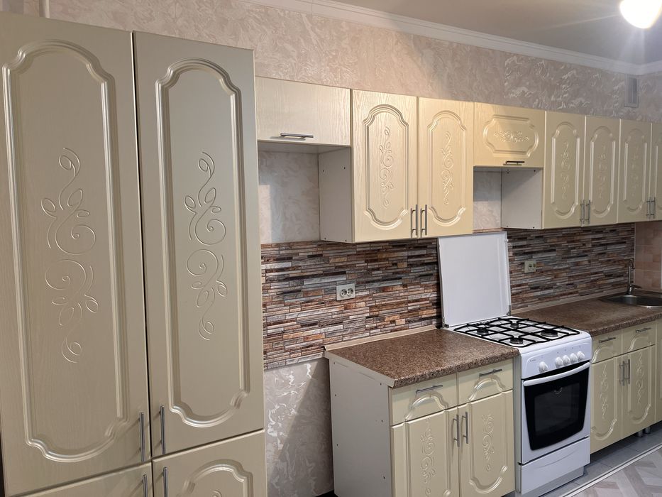 Продам кухонный гарнитур