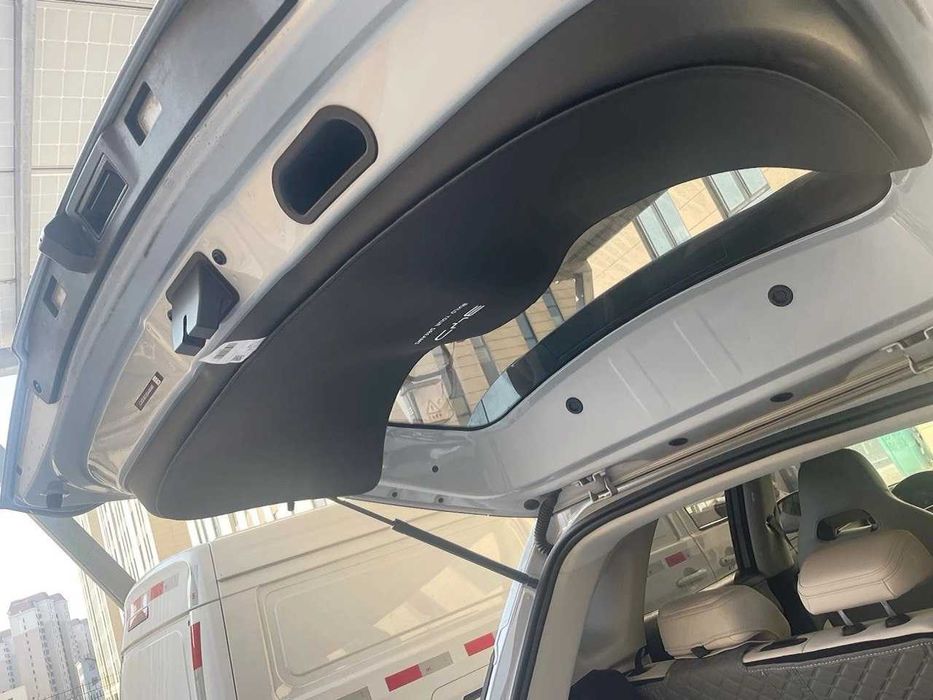 Кожаный чехол для двери багажника BYD Yuan Up