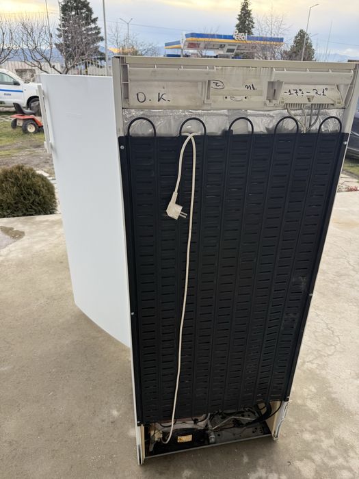 Фризер Либхер No Frost 144см