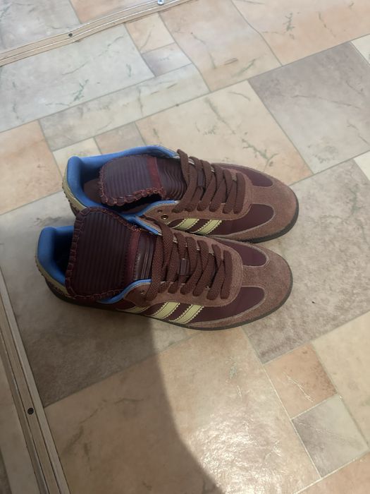 Кросовки 2500 бу размер 38