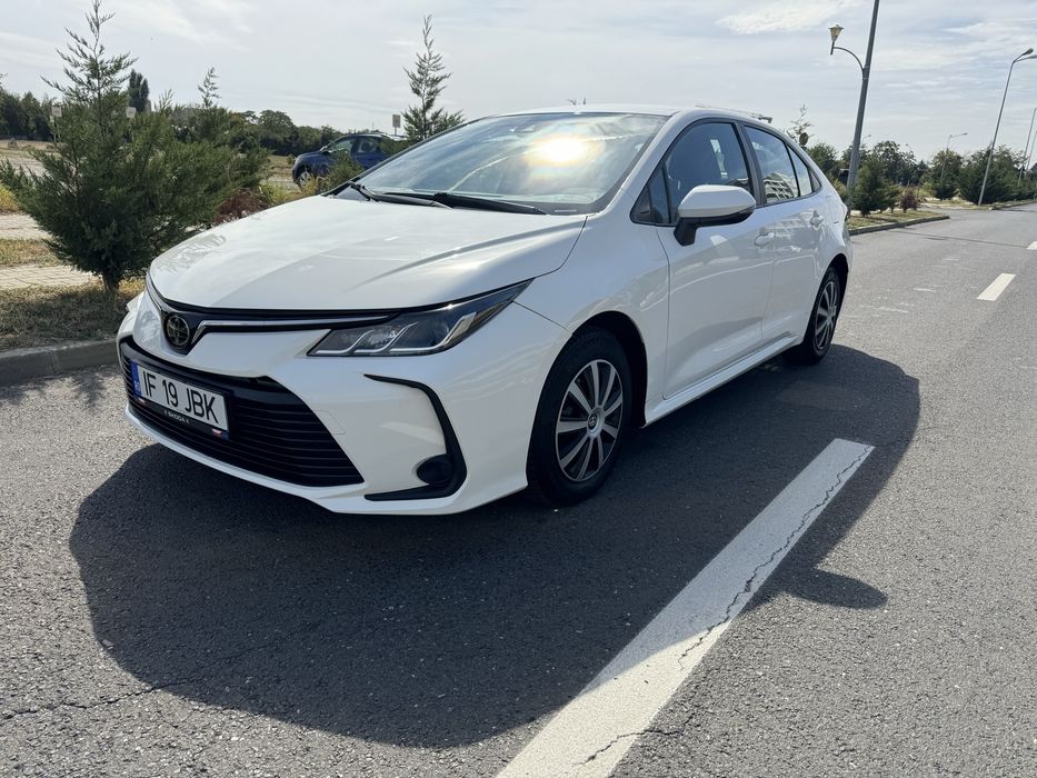 Toyota corola an fab 2021 motor 1.5 benzina