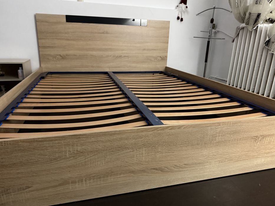 Pat dormitor 160x200 cu saltea