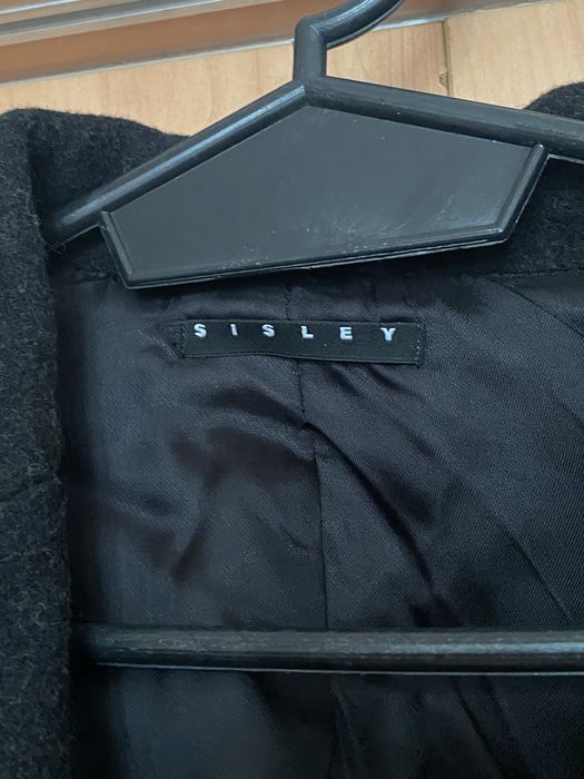 sisley зимно палто