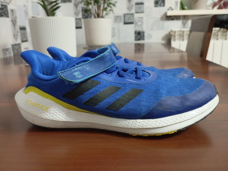 Кросовки продам сатылады