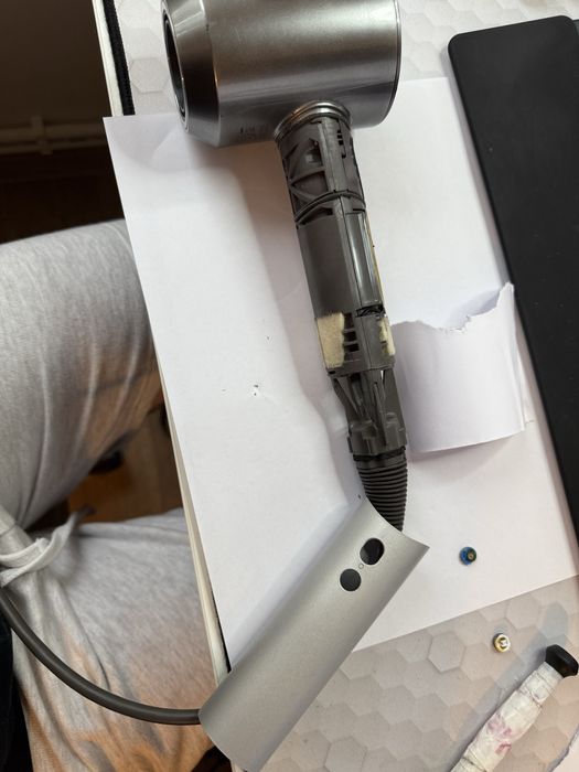 Reparatie/mentenanta produse Dyson- Feon/Perie