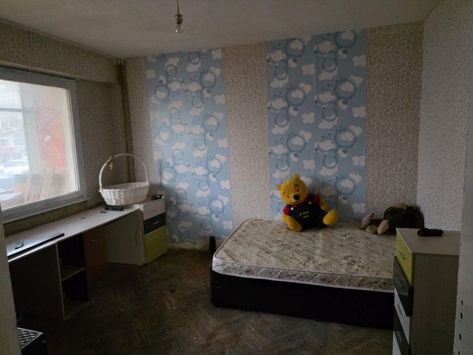 Дава се под наем Тристаен апартамент в София, Надежда 1 - 88 кв.м за 357 € - Снимка #2