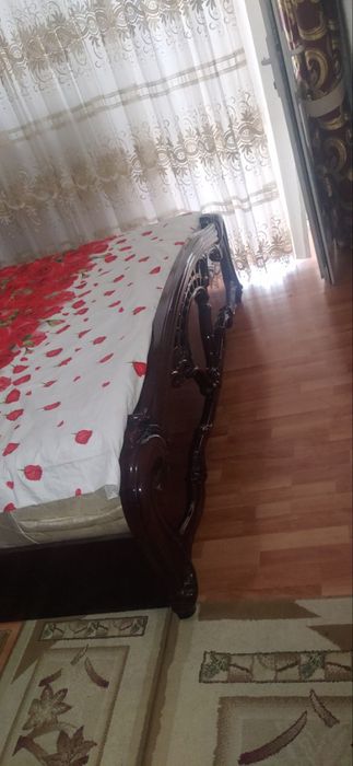 Мебел хитойда ишлаб чикарилган яхши холатда б/у