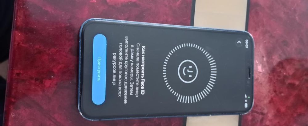 Айфон 12 мини.