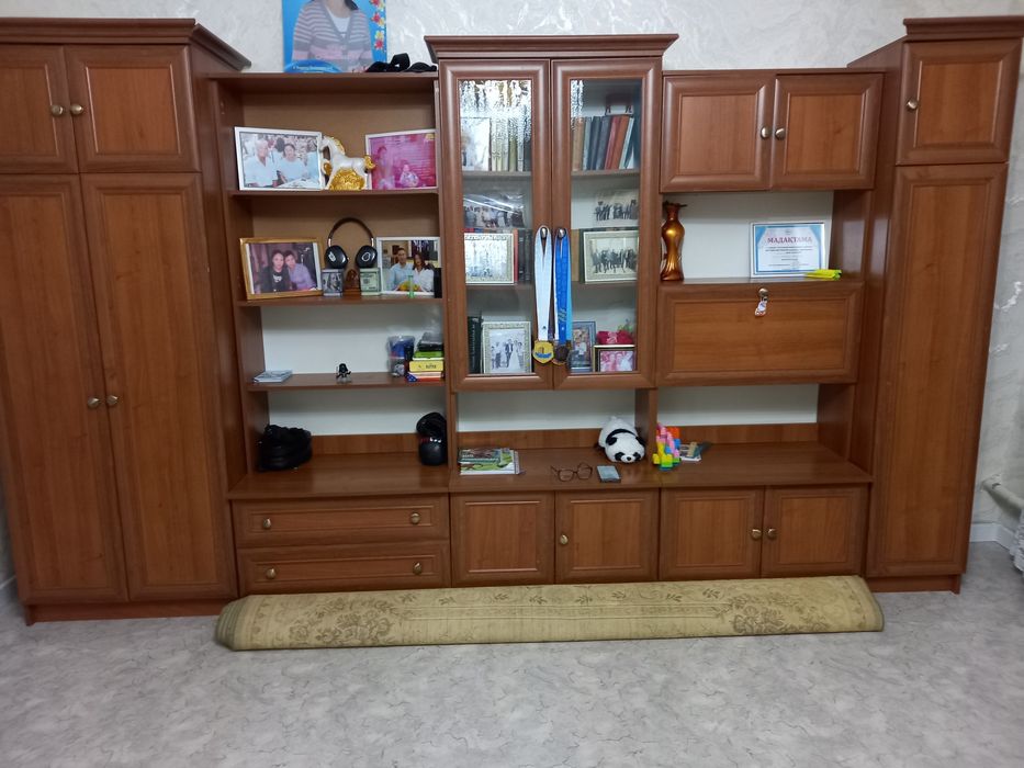 Продам стенку бу