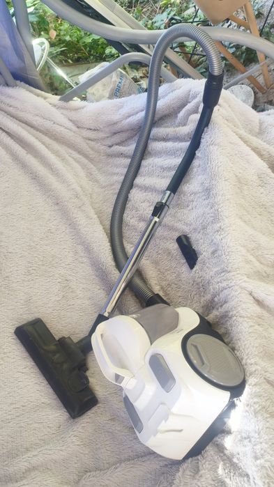Пылесос  Tefal Swift Power Cyclon на запчасти