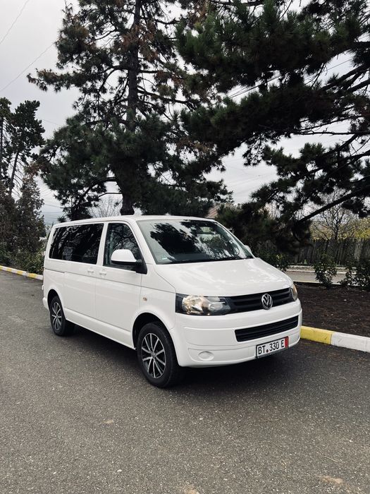 Volkswagen Transporter T5 2012 2.0 140 CP 8+1/Numere rosii