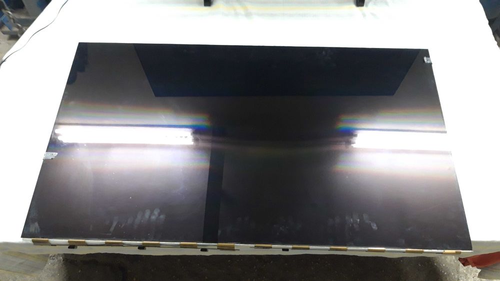 Дисплей за PHILIPS 48 инча 3D