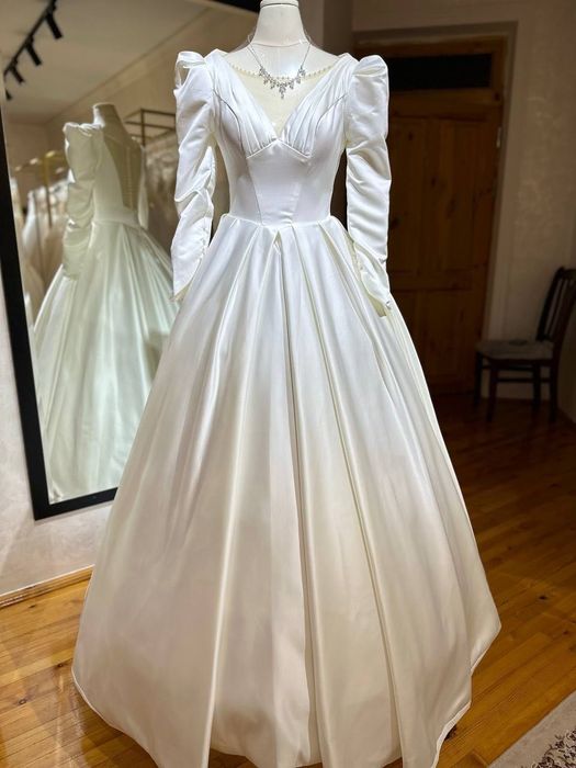 Ликвидация!!! Новое свадебное платье.