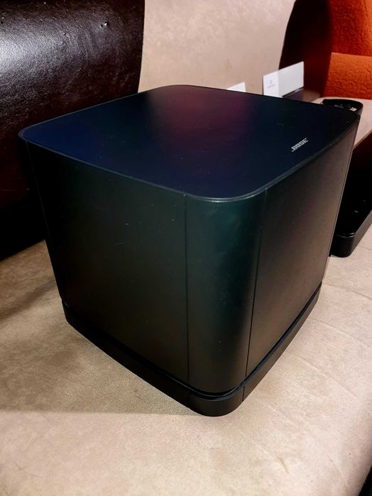 Bose Saundbar 500 + Bose Bass Module 500