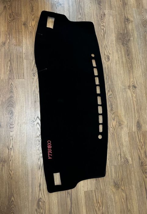 Накидка на Toyota Corolla